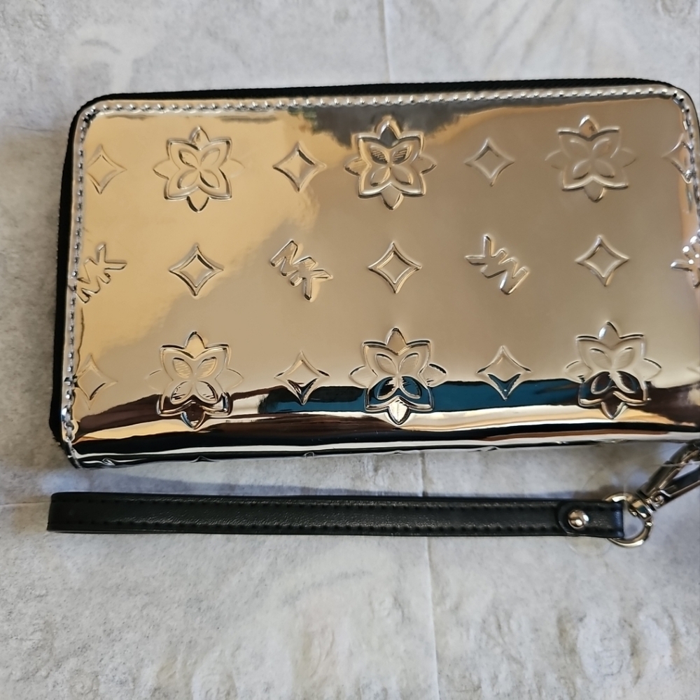 Michael Kors Silver  Embossed Wallet - Picture 4 of 4